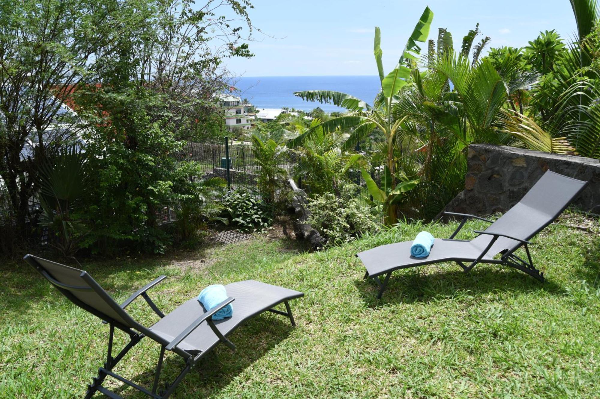 T2 Classe 4 Etoiles Avec Jardin, Piscine, Vue Mer A Saint-Gilles-Les-Bains Zewnętrze zdjęcie